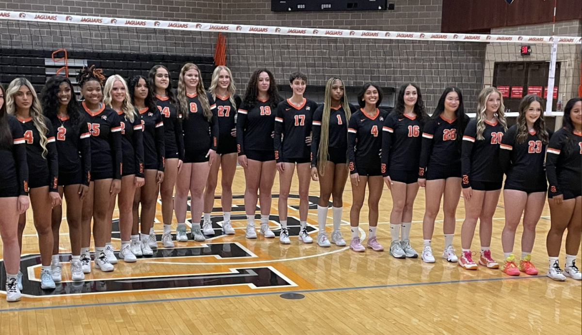 Jaguars go 1 and 3 in women's early season volleyball tournament