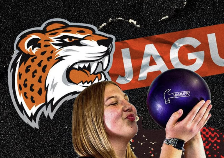 Jenna Ritchie of GovState Women's Bowling team